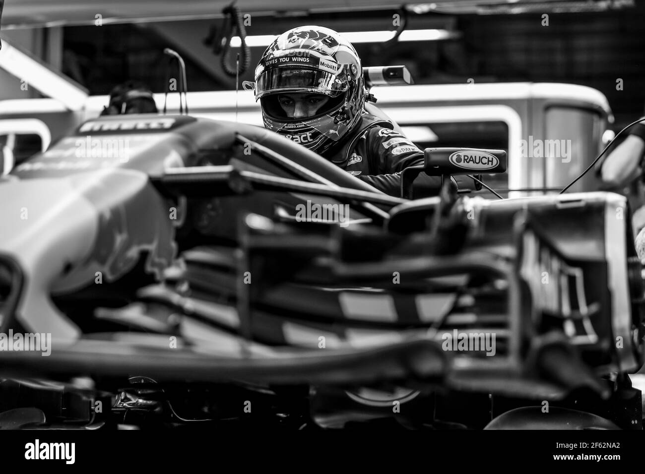 Red Bull Formula One Car Black And White Stock Photos Images Alamy Red Bull Formula One Car Black And White Stock Photos Images Alamy