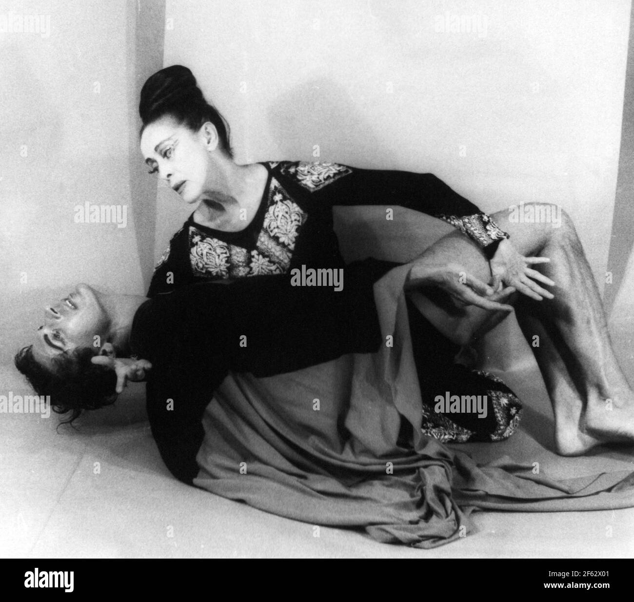 Martha Graham and Bertram Ross, as Clytemenestra and Orestes. Portrait of the American dancer and choreographer, Martha Graham (1894-1991) by Carl van Vechten, 1961 Stock Photo