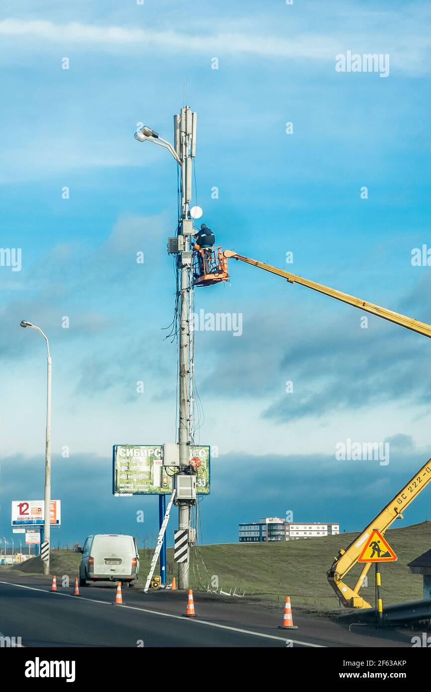 Working On Raised Platform High Resolution Stock Photography and Images ...