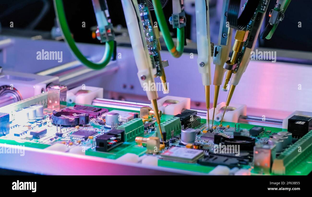 Quality testing of printed circuit boards flying probe test at