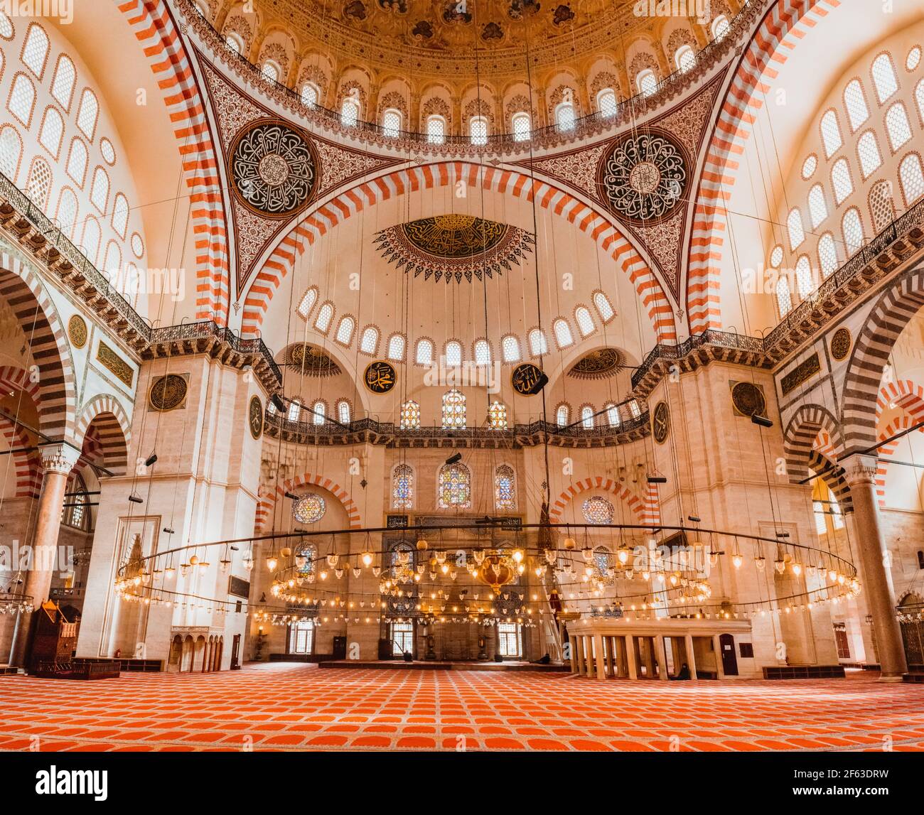 Interior of Suleymaniye Mosque in Istanbul, Turkey Stock Photo Alamy