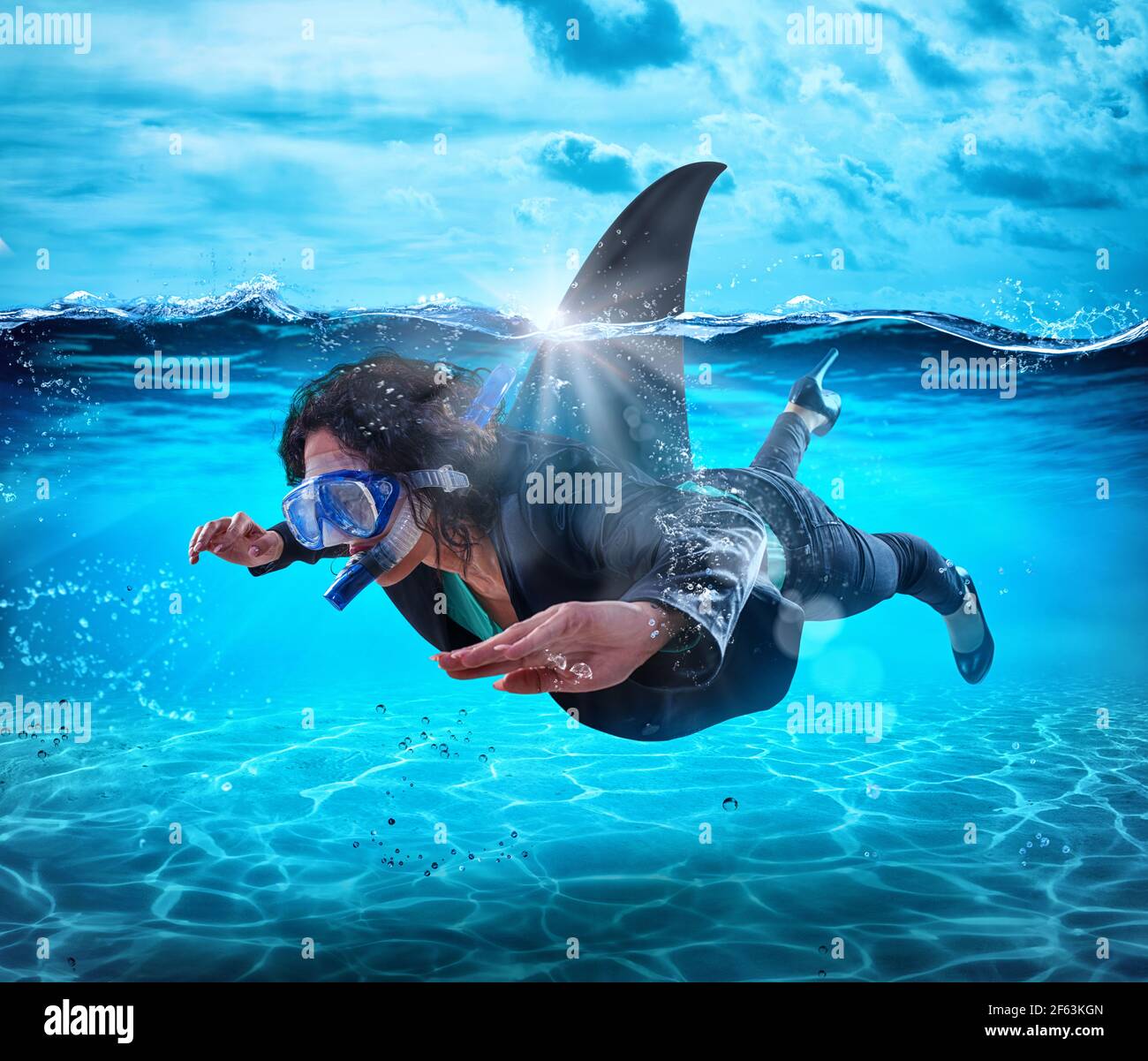 Camouflaging hi-res stock photography and images - Alamy