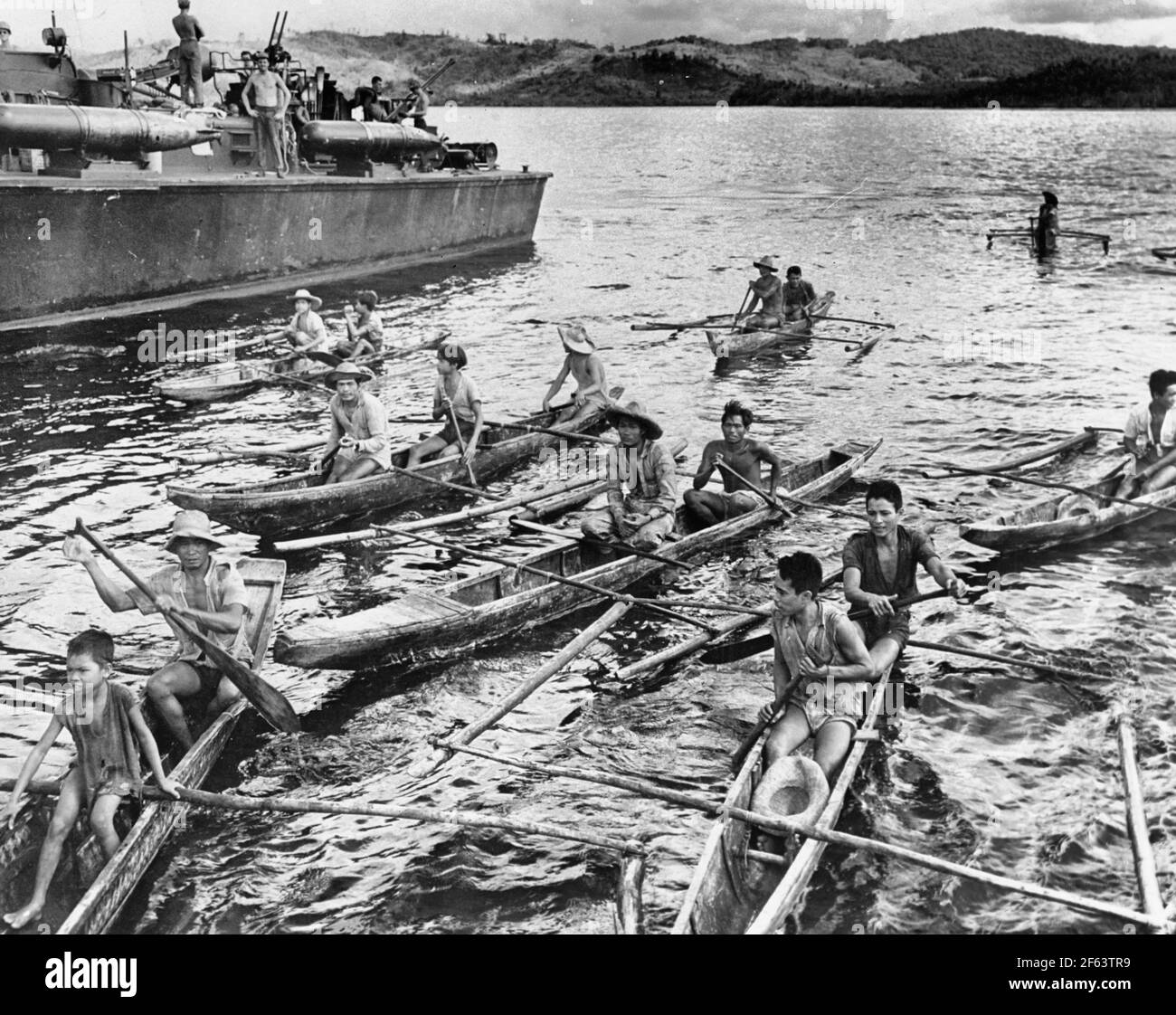 Battle of Surigao Strait - Rescue operations in Surigao Strait, Philippines, searching for Japanese survivors, October 1944 Stock Photo