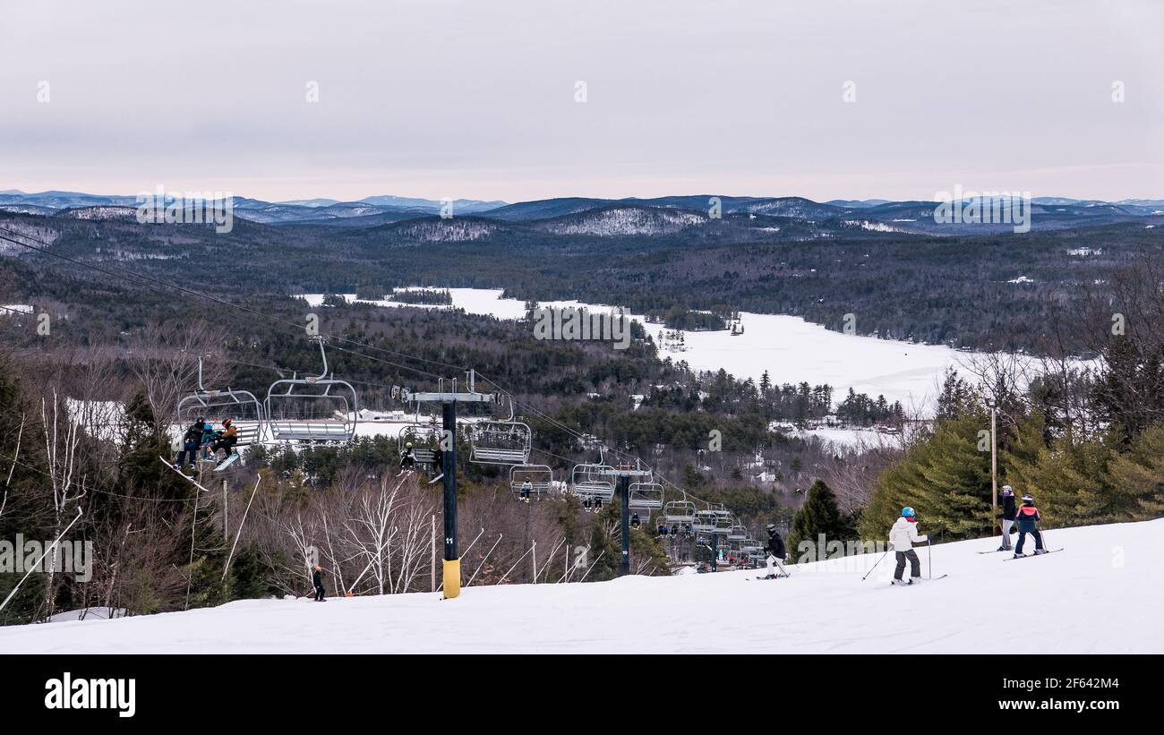 Skiing on Shawnee Peak, Bridgton, Maine Stock Photo Alamy