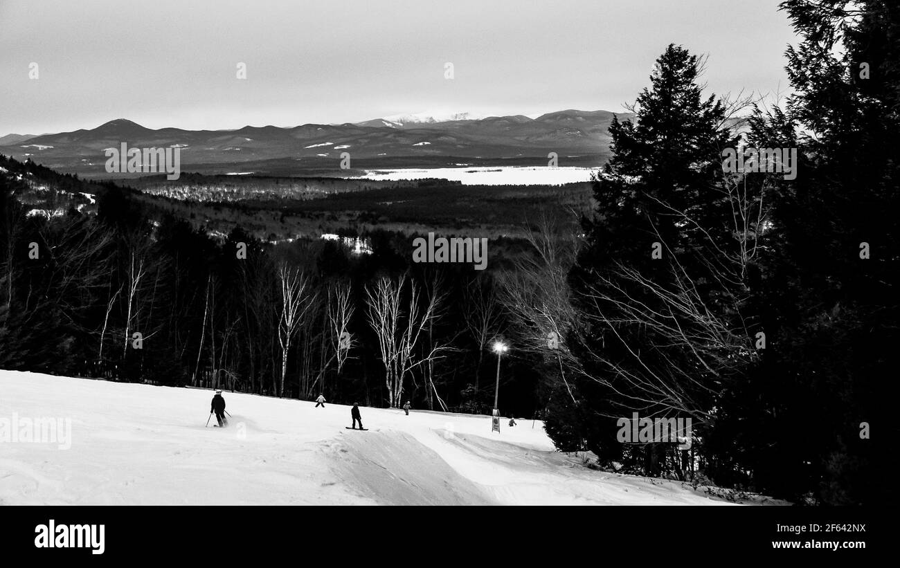 Skiing on Shawnee Peak, Bridgton, Maine Stock Photo Alamy