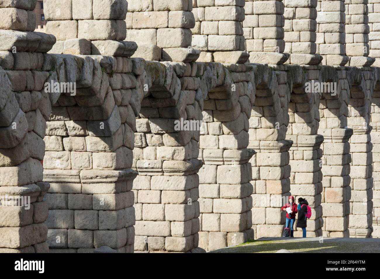 The Roman aqueduct of Segovia, Spain Stock Photo - Alamy