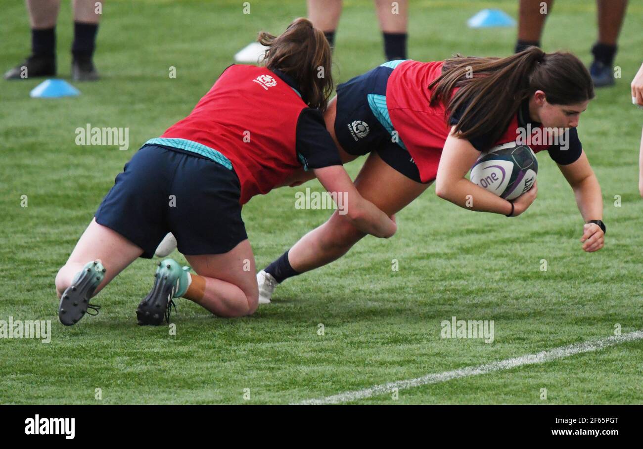 Lisa thomson hi-res stock photography and images - Alamy