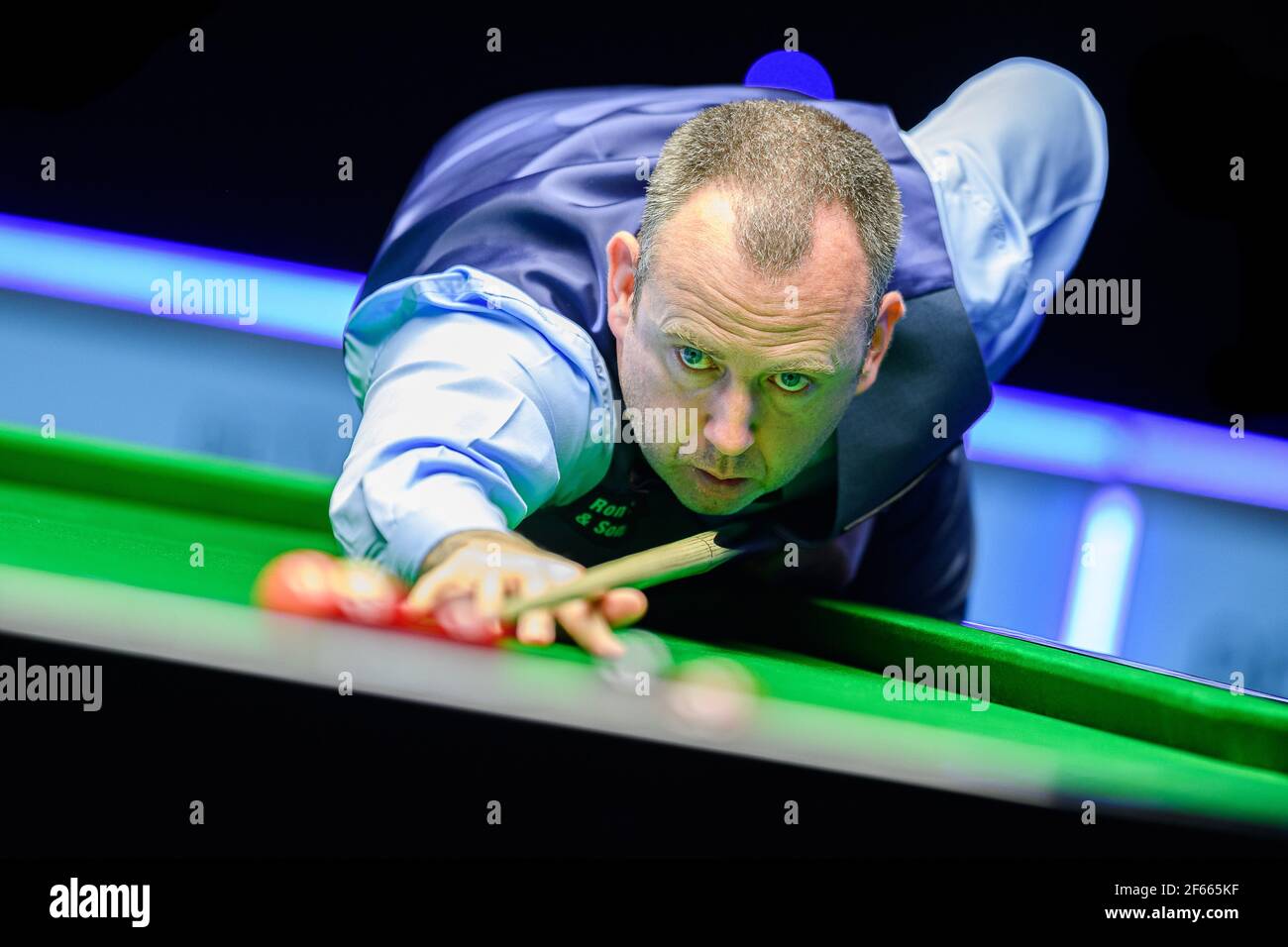 Mark williams snooker hi-res stock photography and images