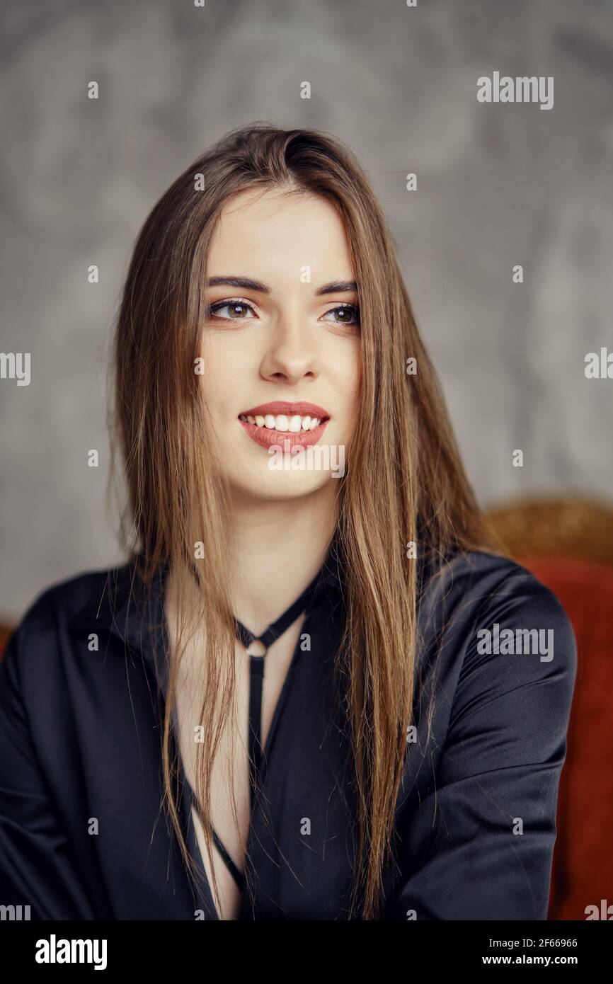 Closeup portrait of beautiful happy young woman Stock Photo - Alamy