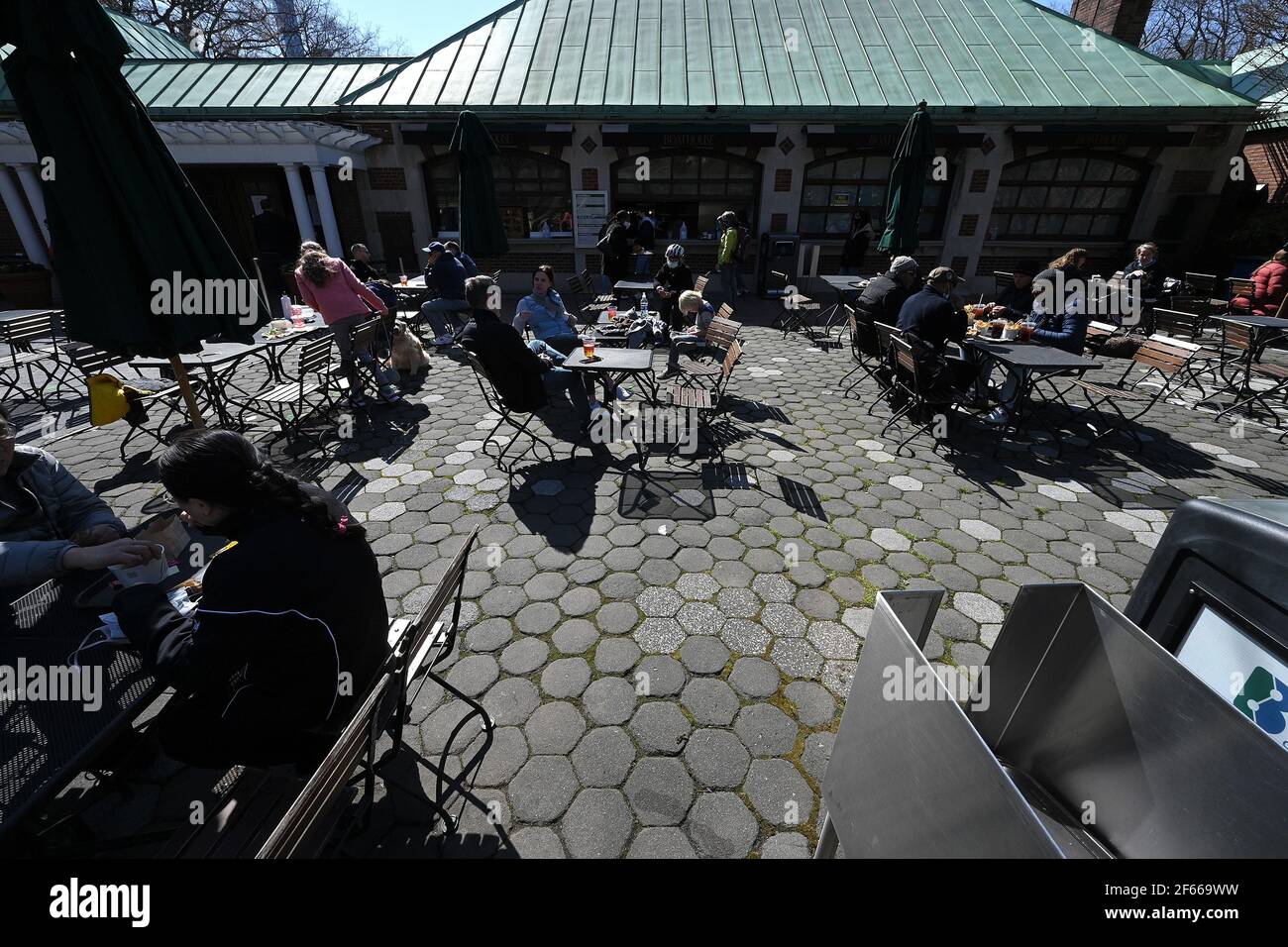 Outdoor dining near central park sale