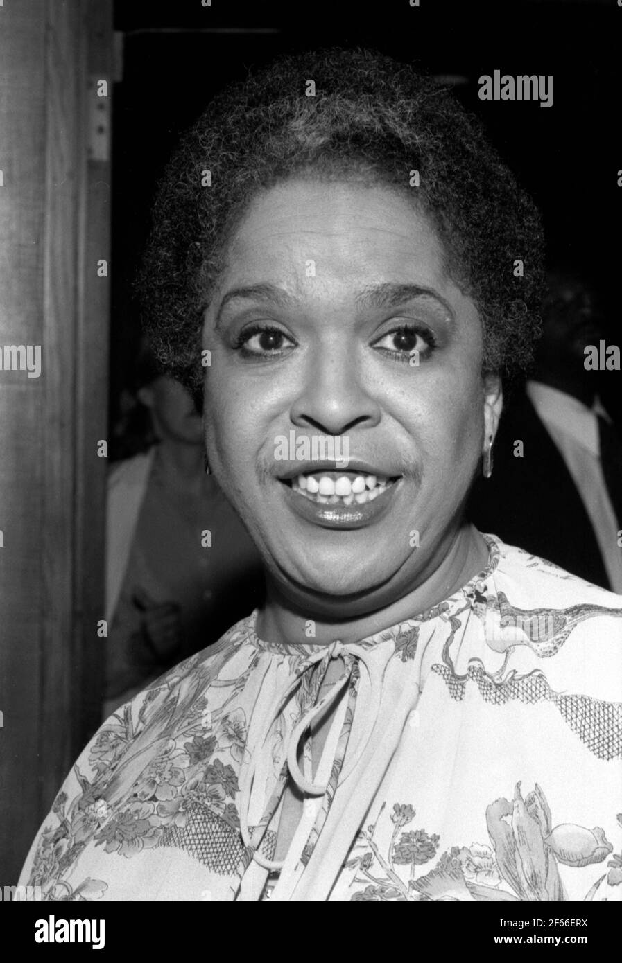 Della Reese Circa 1980 Credit: Ralph Dominguez/MediaPunch Stock Photo ...