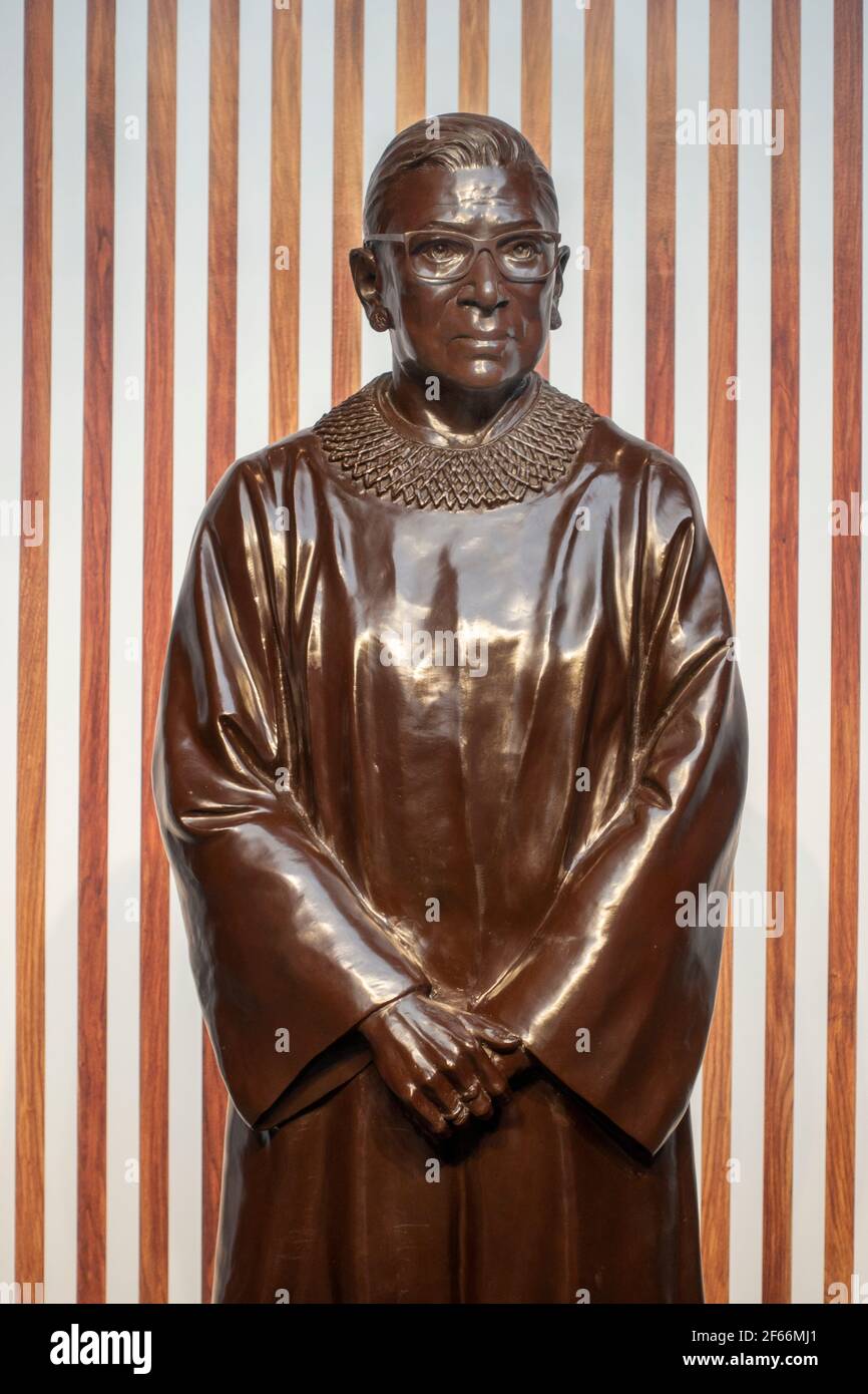 American civil liberties union ruth hi-res stock photography and images ...