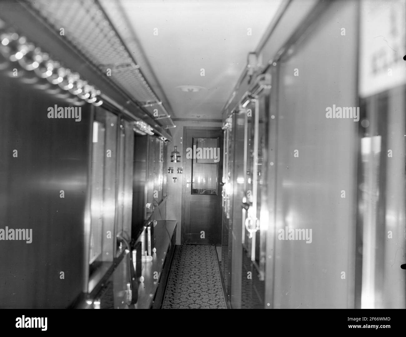 BJ BC05 75, cart corridor Stock Photo - Alamy