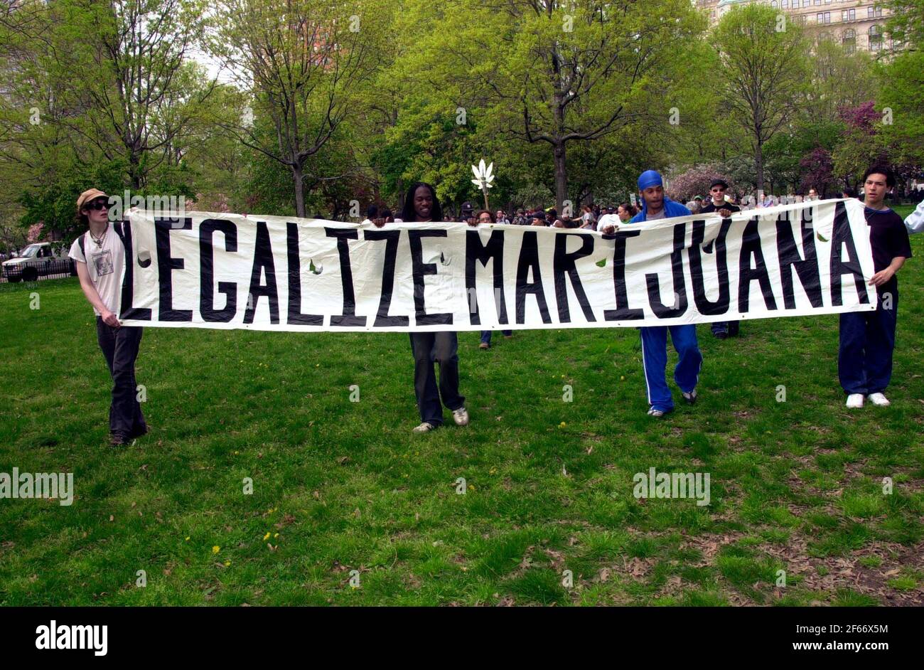 New York City, USA. 01st May, 2004. Advocates for the legalization of marijuana march and rally on May 1, 2004. The annual protest had approx. 1000 participants, mostly younger people but also some old-time hippies. Some of the groups participating in the parade called for the use of marijuana and ibogaine for medical treatment, others want it legalized for recreational use. (Photo by Richard B. Levine) Credit: Sipa USA/Alamy Live News Stock Photo
