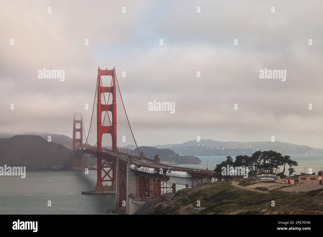 The Golden Gate Bridge on a cloudy morning, San Francisco, California ...