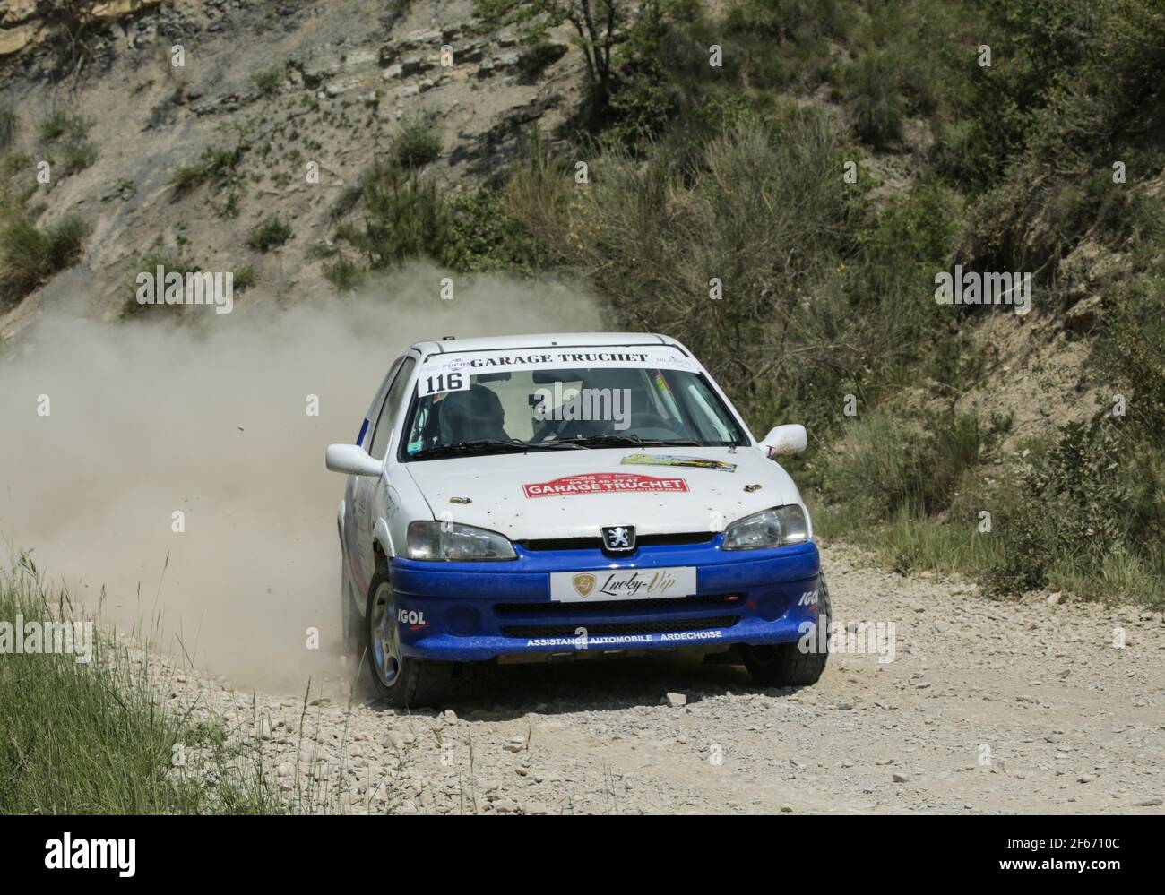 Peugeot 106 race car editorial photography. Image of williams - 106018557