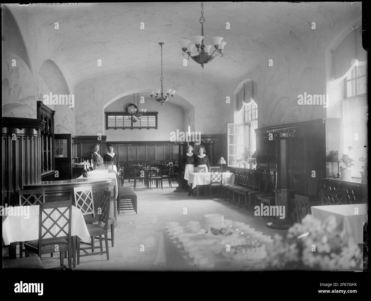 malm-central-station-restaurant-stock-photo-alamy