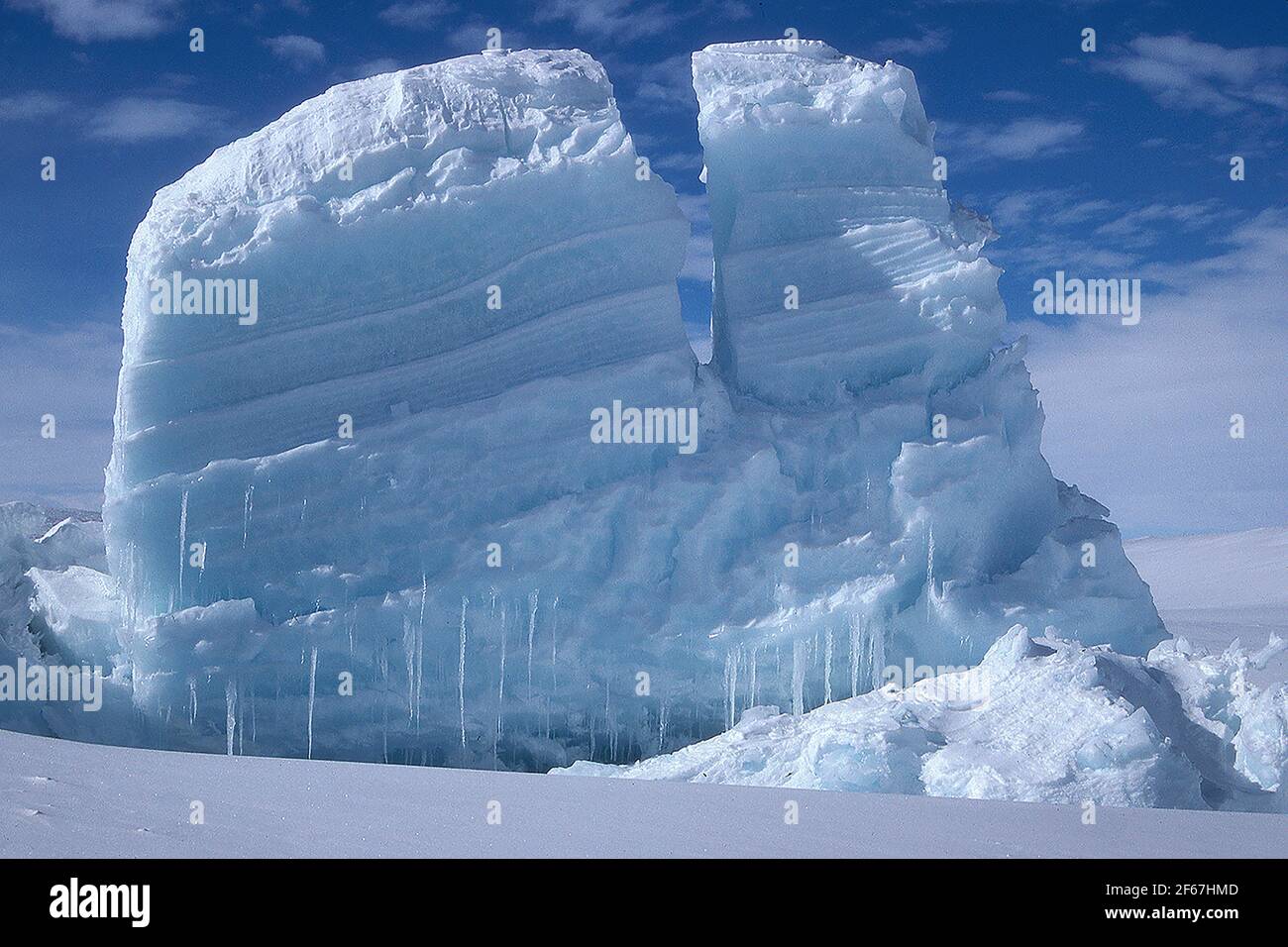 Pressure Ridges Hi res Stock Photography And Images Alamy pressure-ridges-hi-res-stock-photography-and-images-alamy