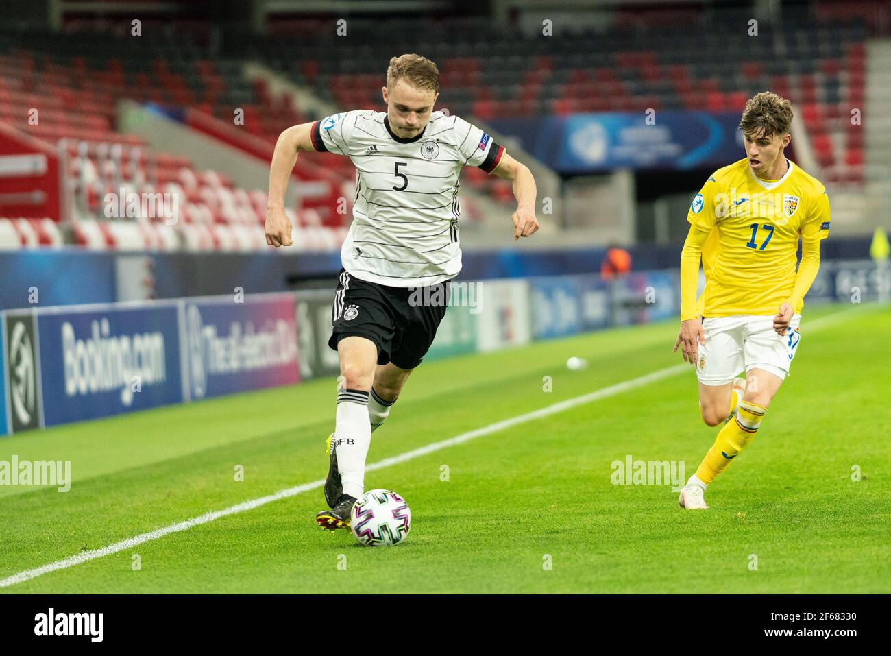 Portrait of Octavian Popescu during Romania Superliga: A.F.C. News Photo  - Getty Images