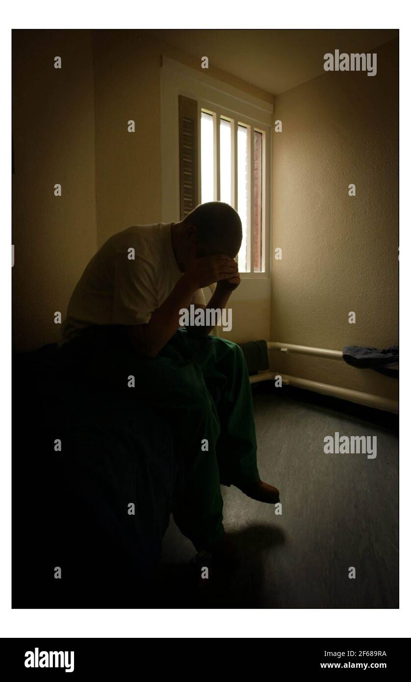 Feltham Young Offenders institute....pic David Sandison 13/8/2004 Stock Photo