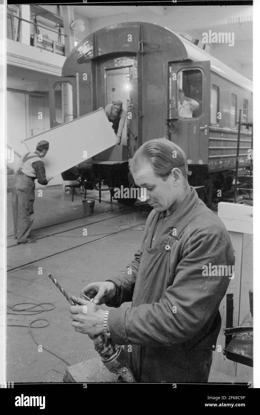 1940s train rolling hi-res stock photography and images - Alamy
