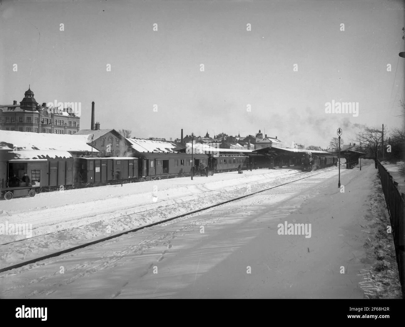 Dr train Black and White Stock Photos & Images - Alamy