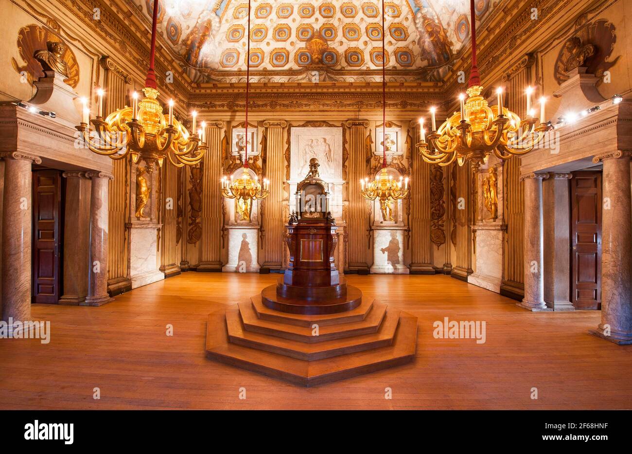 General view of the Cupola room , part of the King's State appartments