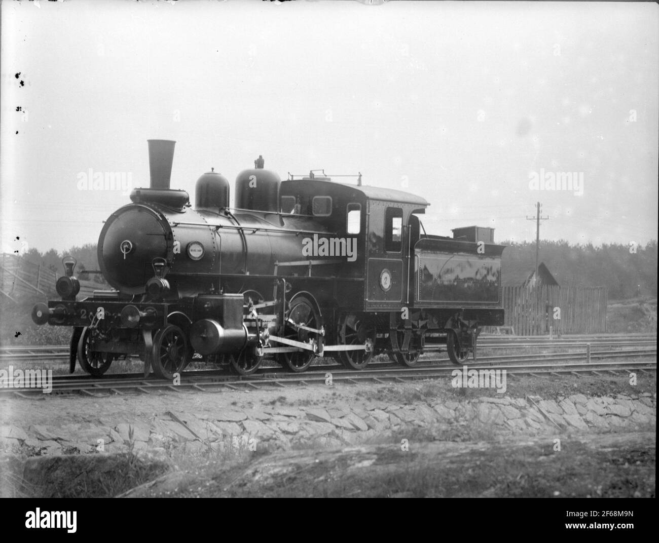 Delivery photo of DHDJ Lok 2, was supplied by Nydqvist & Holm AB 1898 for  Dala - Hälsingland rail. Was heavily remodeled in 1910. The boiler was  equipped with superheater, cylinder and