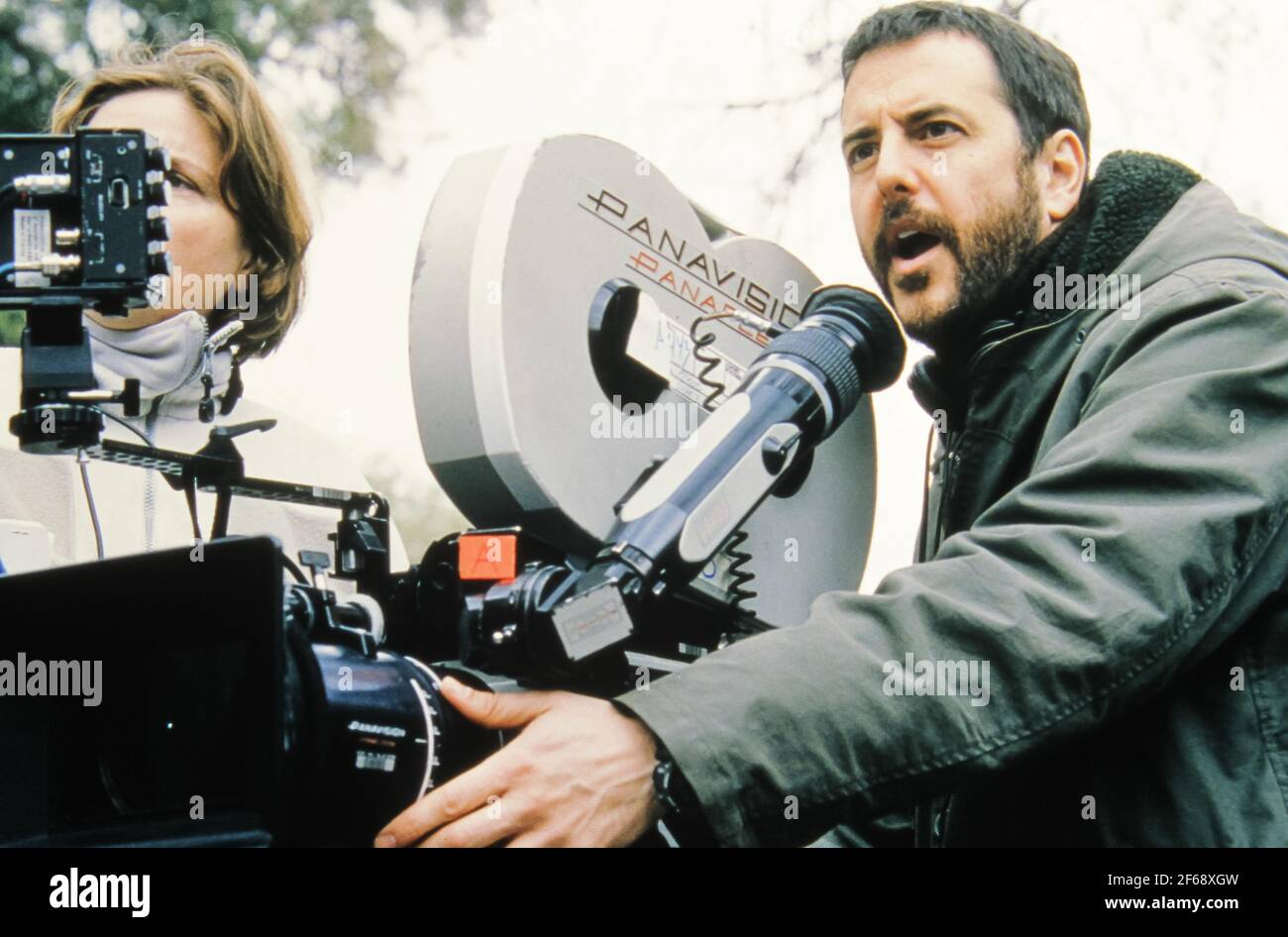 Director Mark Romanek, 'One Hour Photo' (2002). Photo Credit: Francois Duhamel/Fox Searchlight Pictures/THA. File Reference # 34082-1281THA Stock Photo