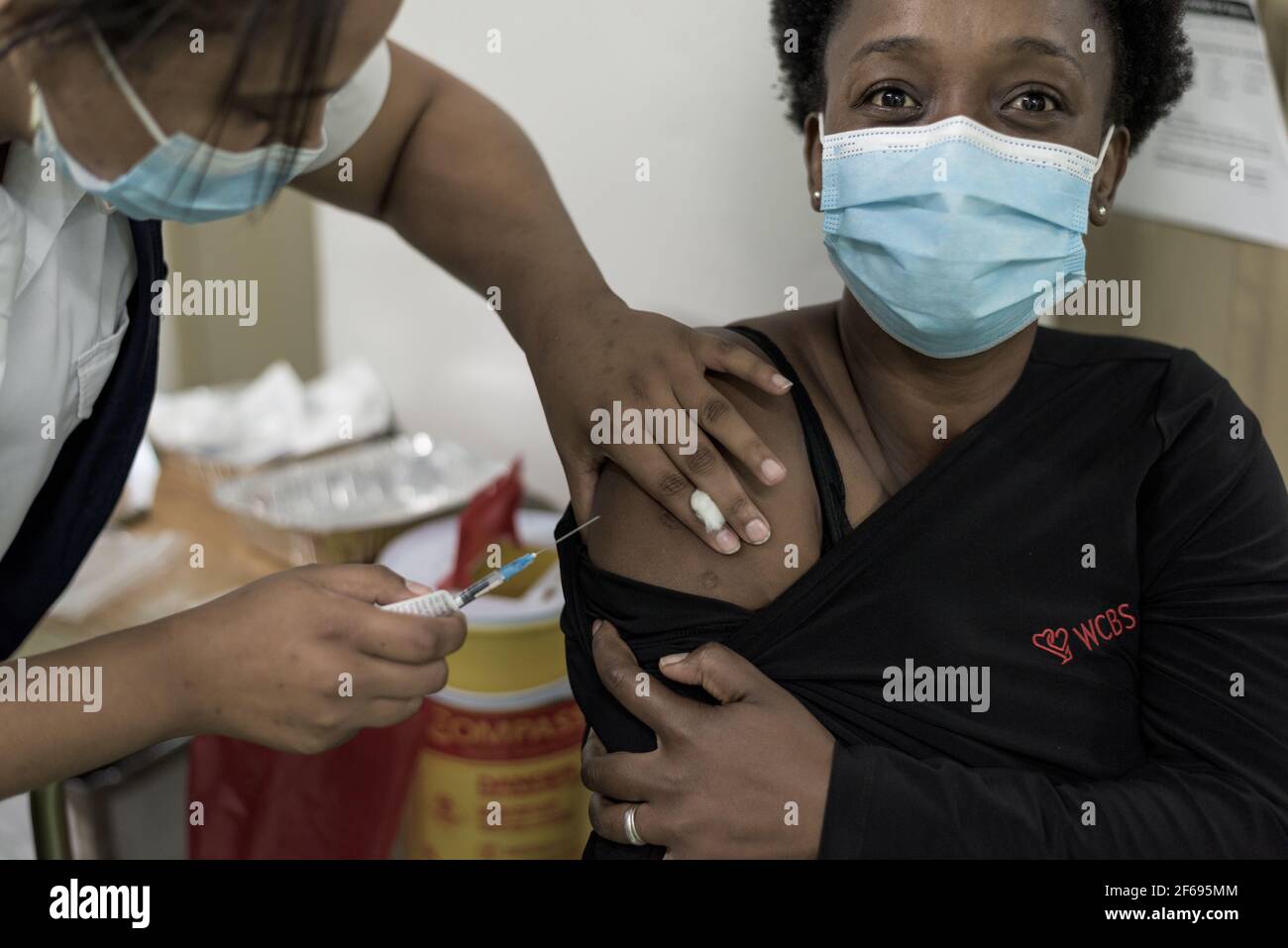 South African health workers receiving the Johnson & Johnson COVID19