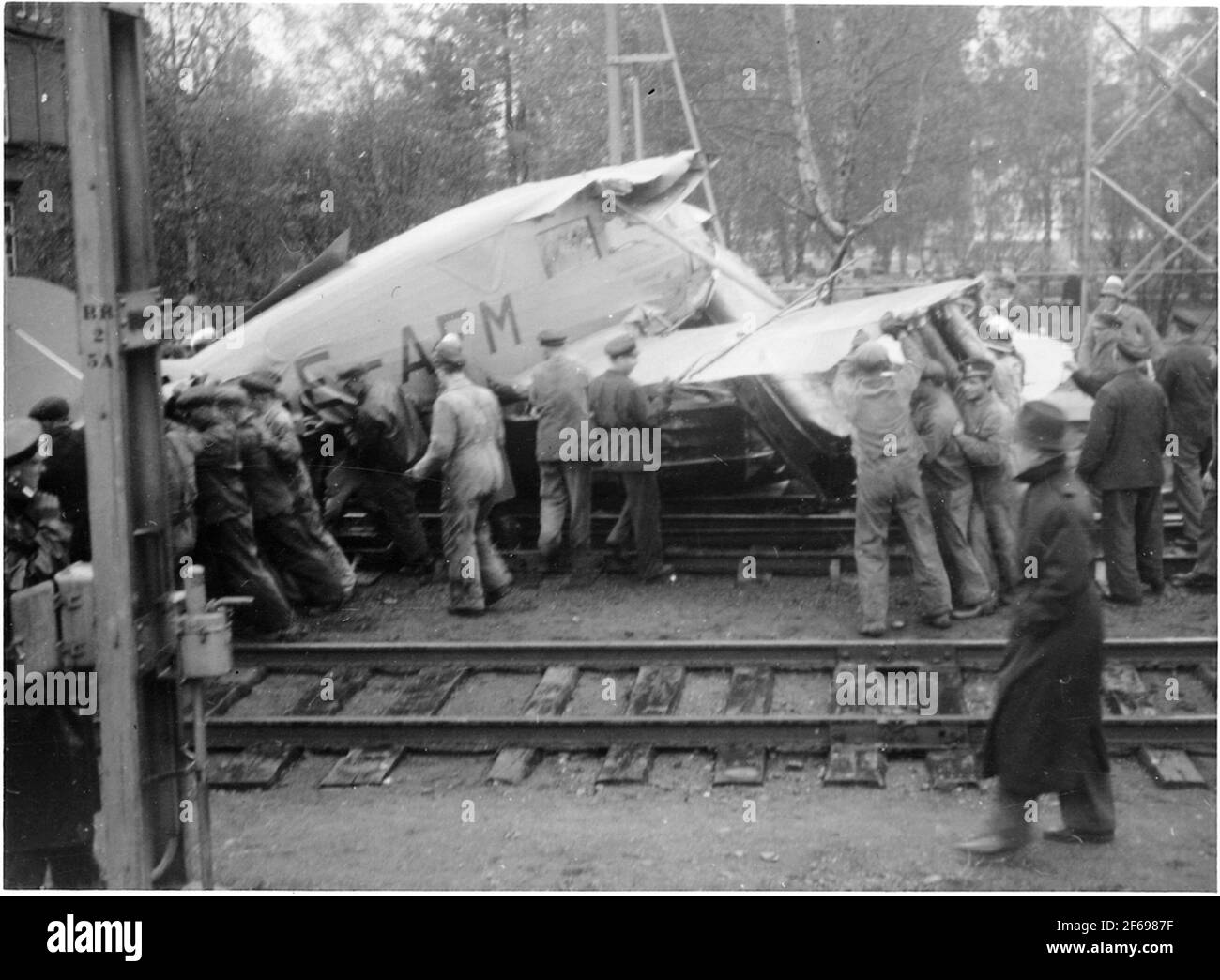 Air accident at boden 15 6 1944 the aircraft se afm was a waco