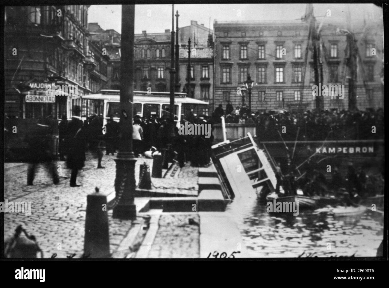 Tram accident at the fighter bridge. A tram drove down in the big port