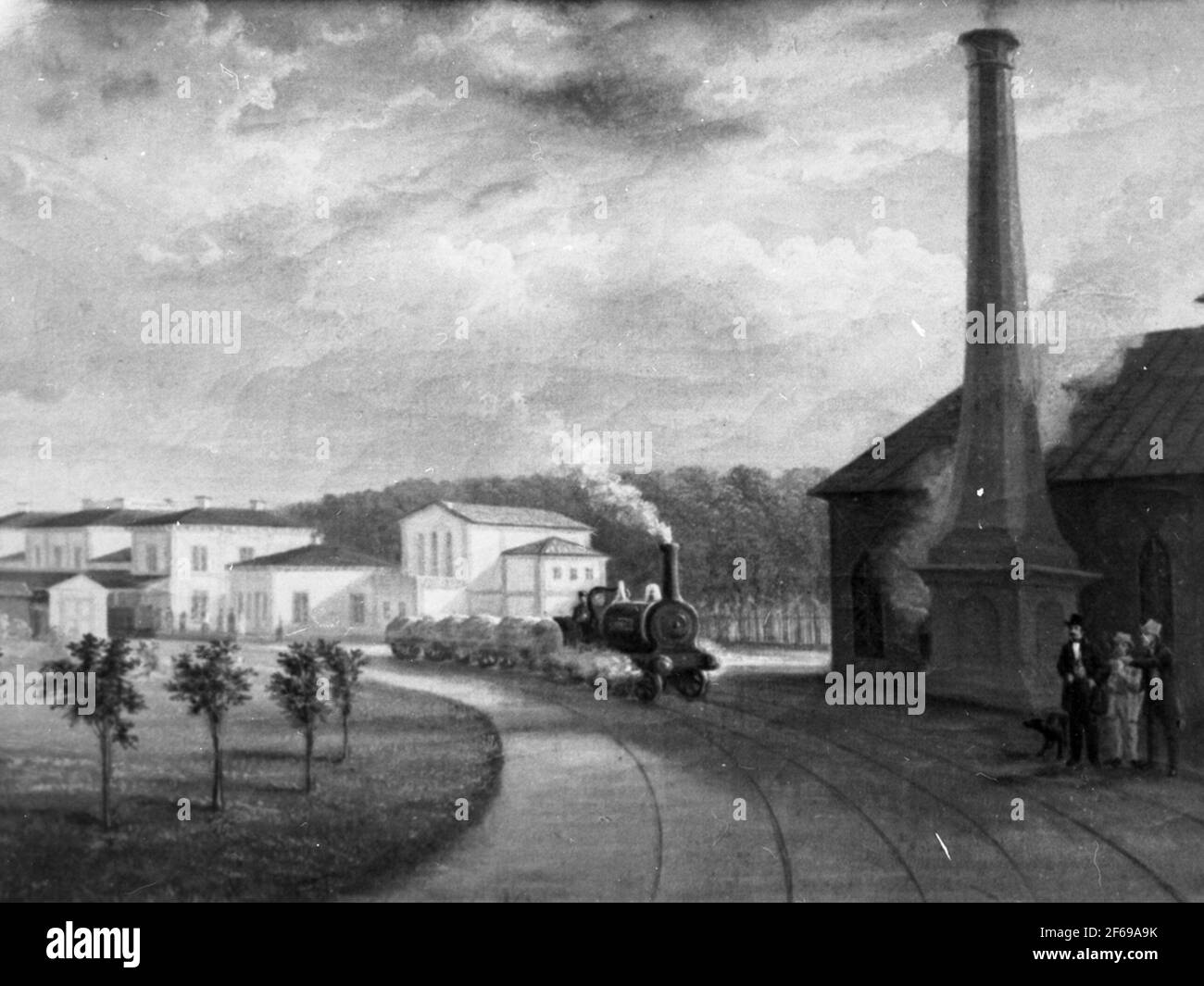 Old station house, White House in the middle of the photo Hotel Fenix