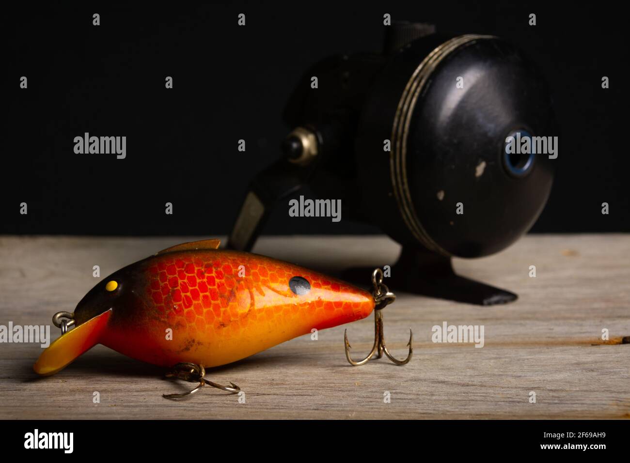 Page 2 - Vintage Fishing High Resolution Stock Photography and Images -  Alamy