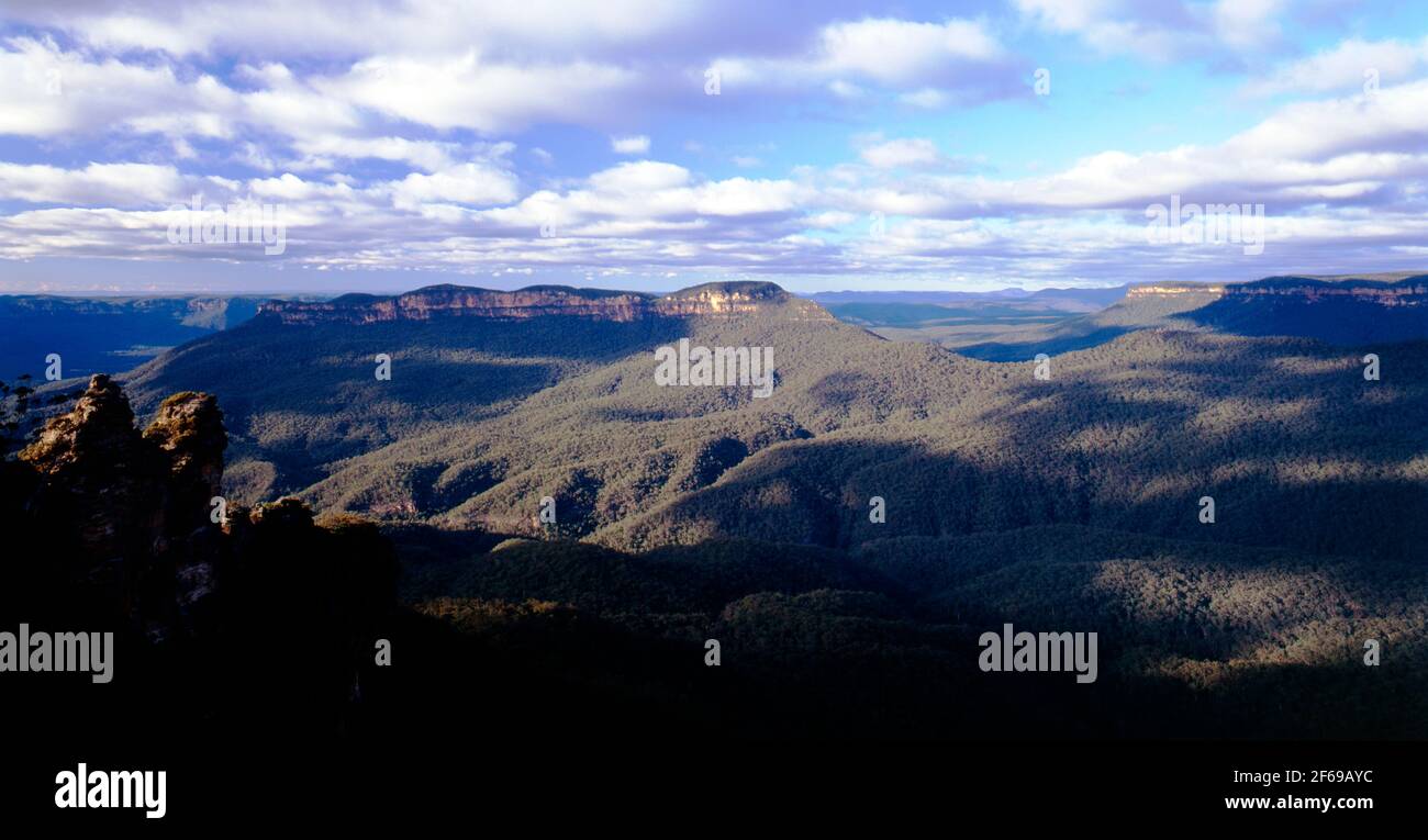 Panorama view of the Jamison Valley from the Three Sisters Overlook, Blue Mountains National Park, New South Wales, Australia Stock Photo