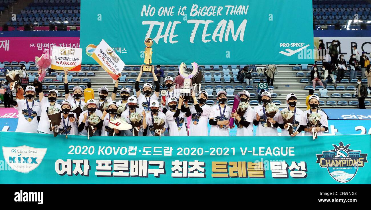 Incheon, South Korea. 31st Mar, 2021. GS Caltex achieves 1st treble in women's pro volleyball