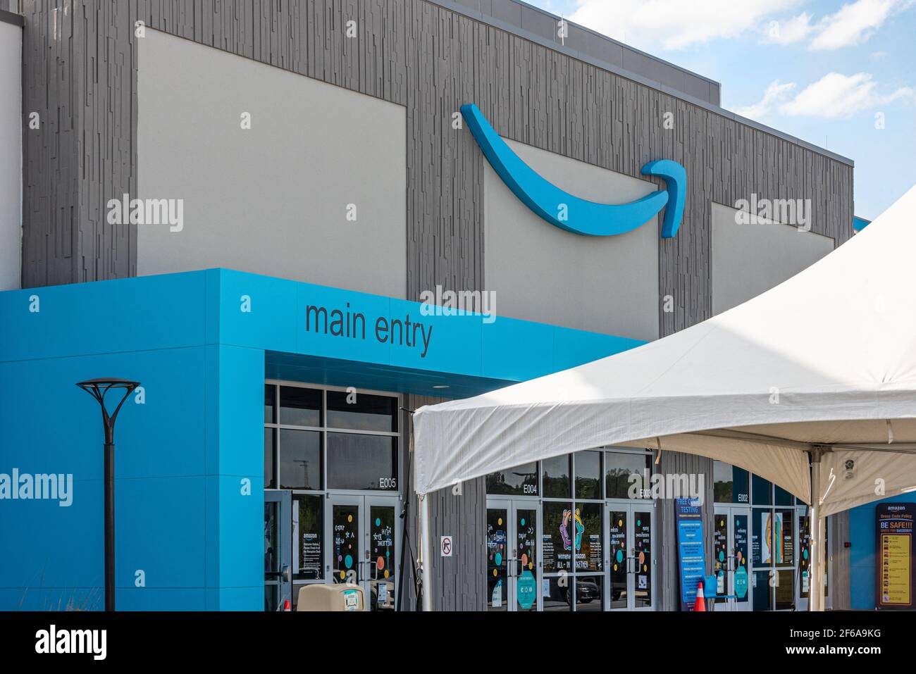 Amazon fulfillment center in Stone Mountain, Georgia, just east of Atlanta. (USA) Stock Photo