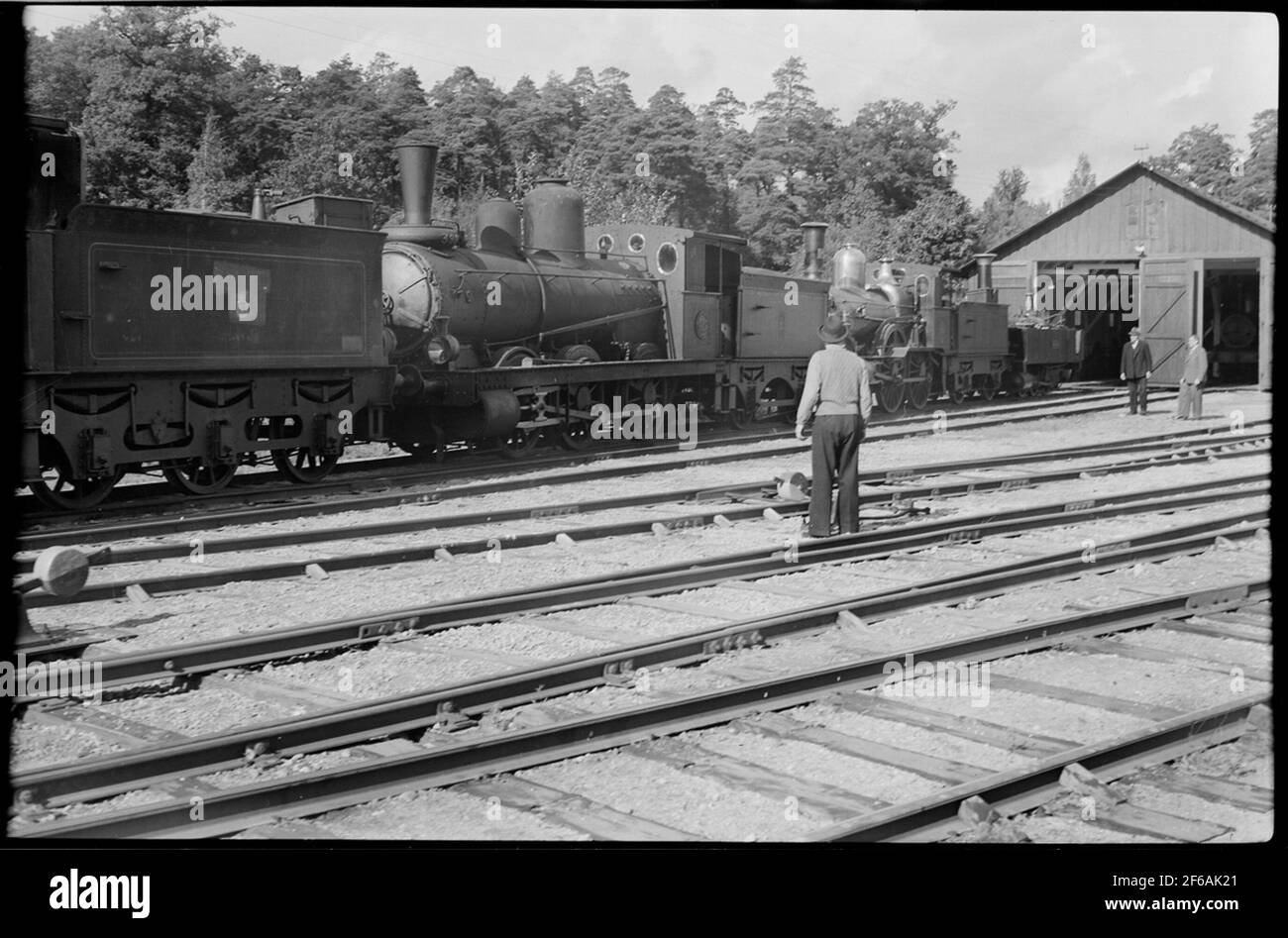 The state's railways, SJ KD 390, SJ C 198 "Breda" and Åmmeberg's ...