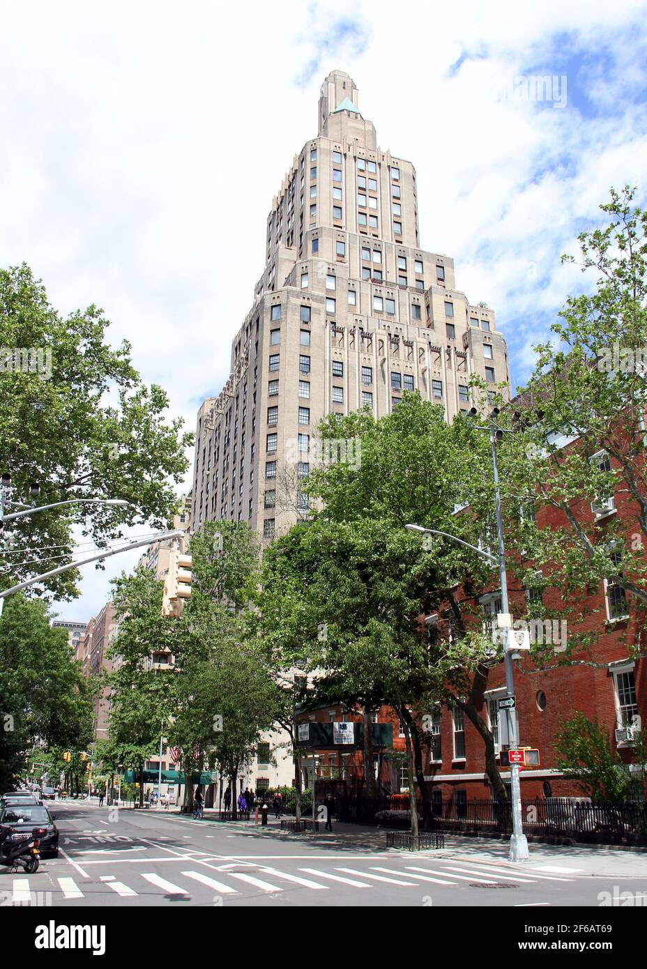2 Photos, Art Deco Architecture, 5th Ave, NY Trust Building, Louis