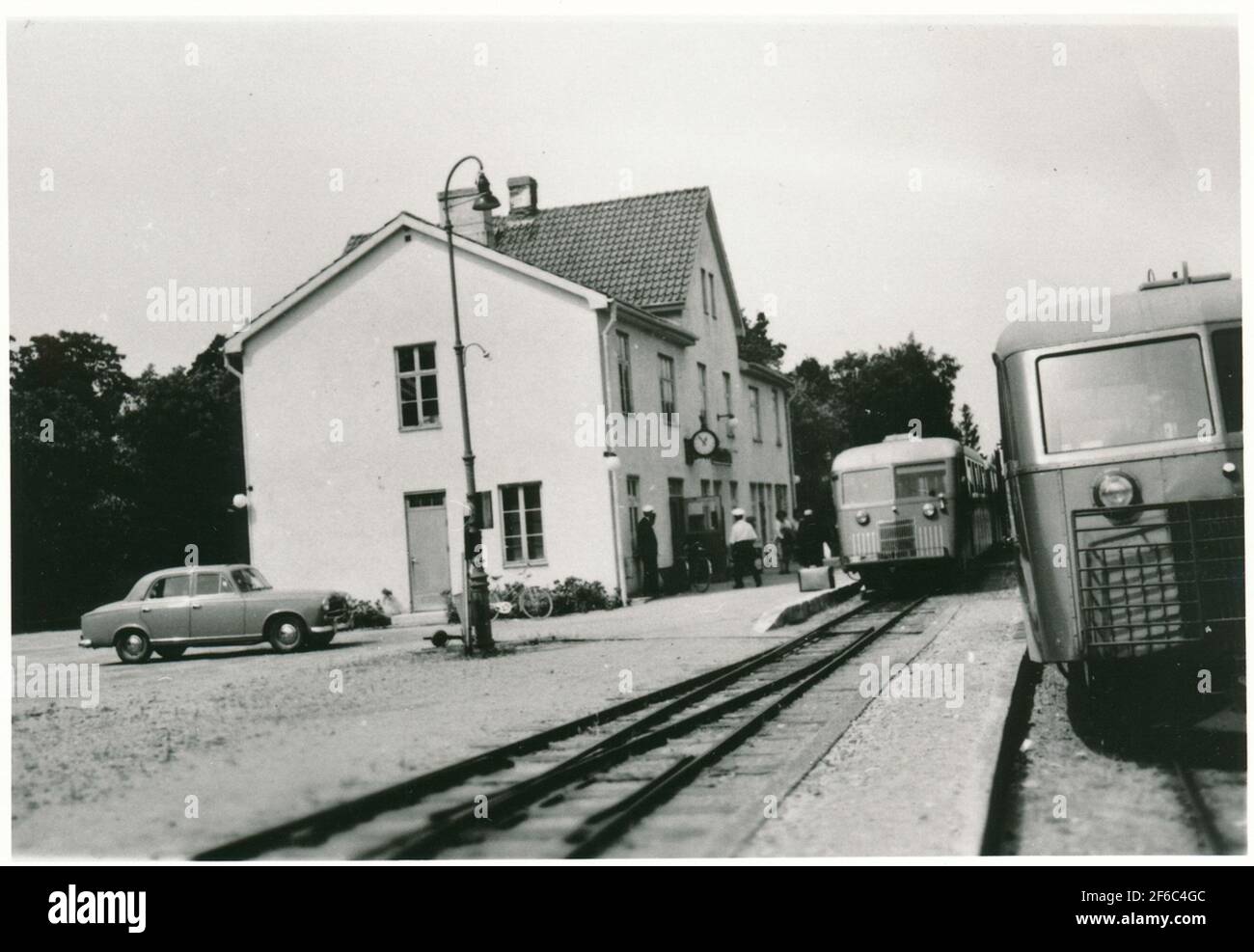 Gotland rail, GJ. Roma monastery station. With a SJ HNJ Yo rail bus and a SJ Yols 613 rail bus. Stock Photo