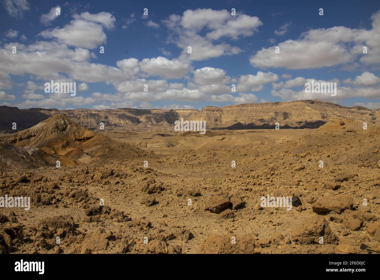 The small crater is a makhtesh, a geological erosional landform of Negev desert. One of five makhteshim in Israel, and seven in the world, it is the t Stock Photo