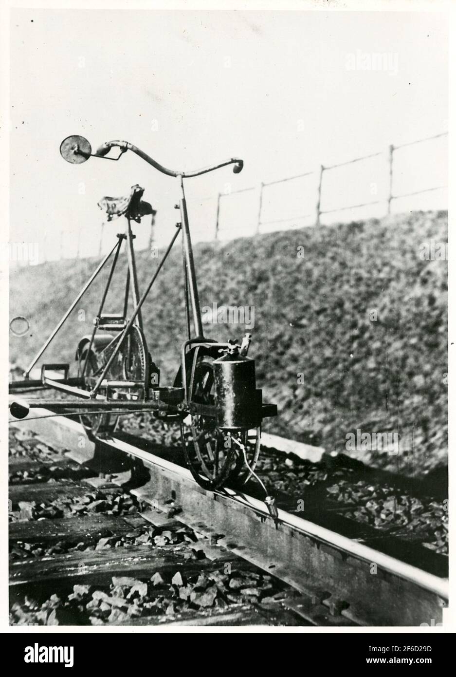 Rail lubrication from Trampdressin System "Sibelius Stock Photo Alamy