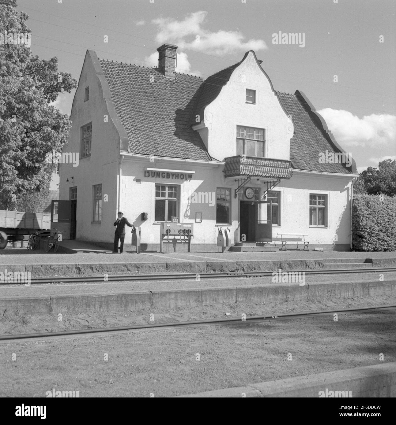 Station landscaped in 1899. The station house was newly built after a