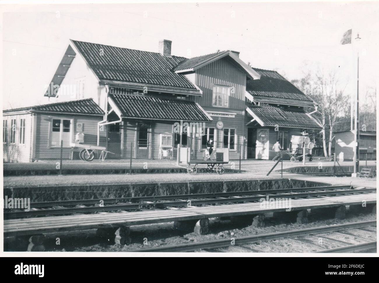 The state's railways, sj. Rosersberg station. Stock Photo