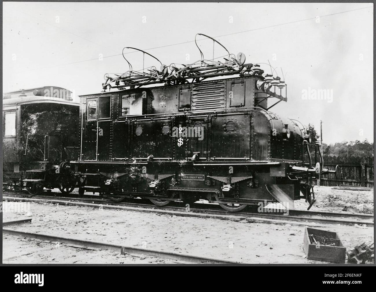 Sample-Ellok 2, the state railway SJ QB30. On the route between ...
