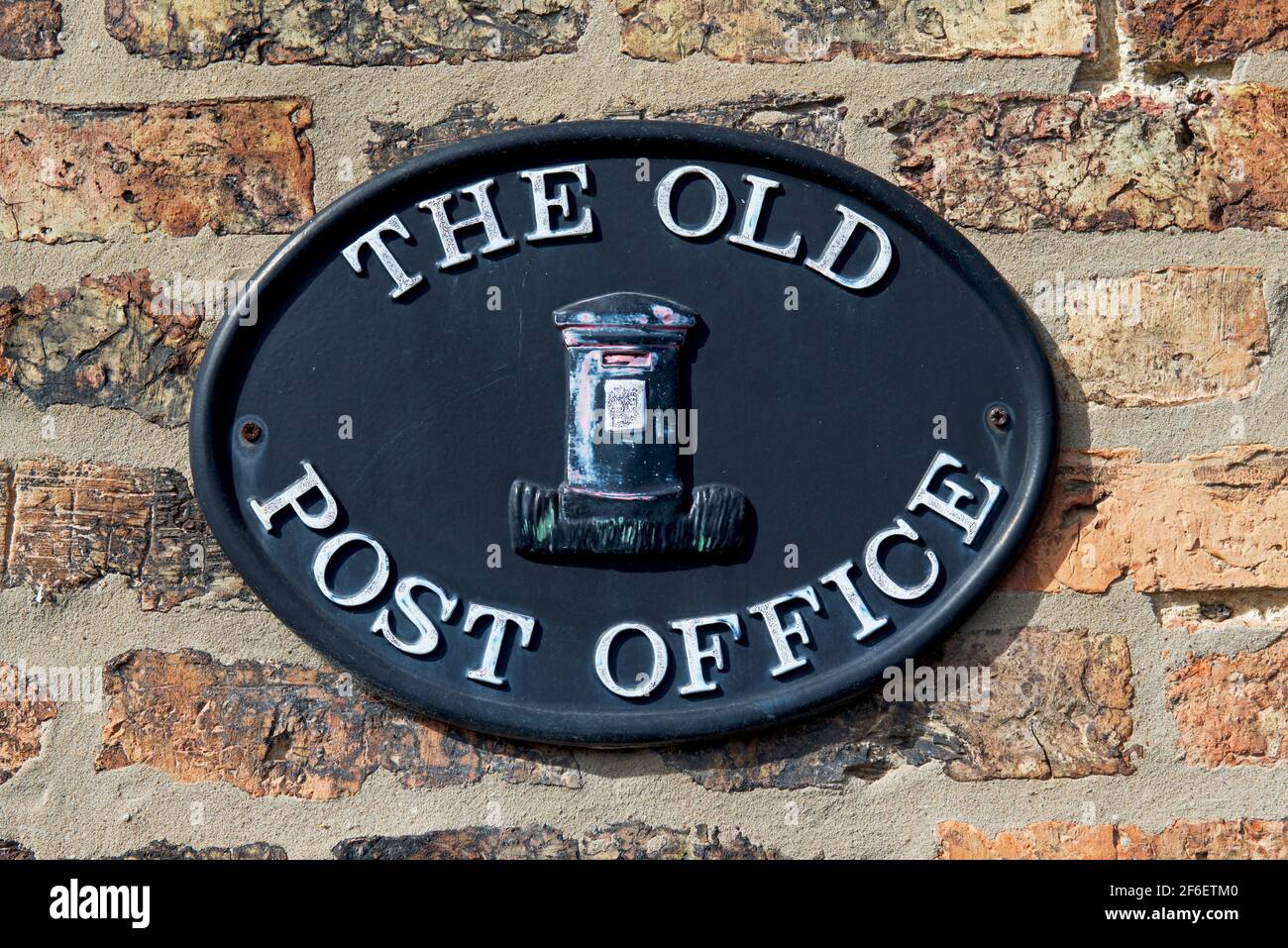 Sign on house: The Old Post Office, England UK Stock Photo