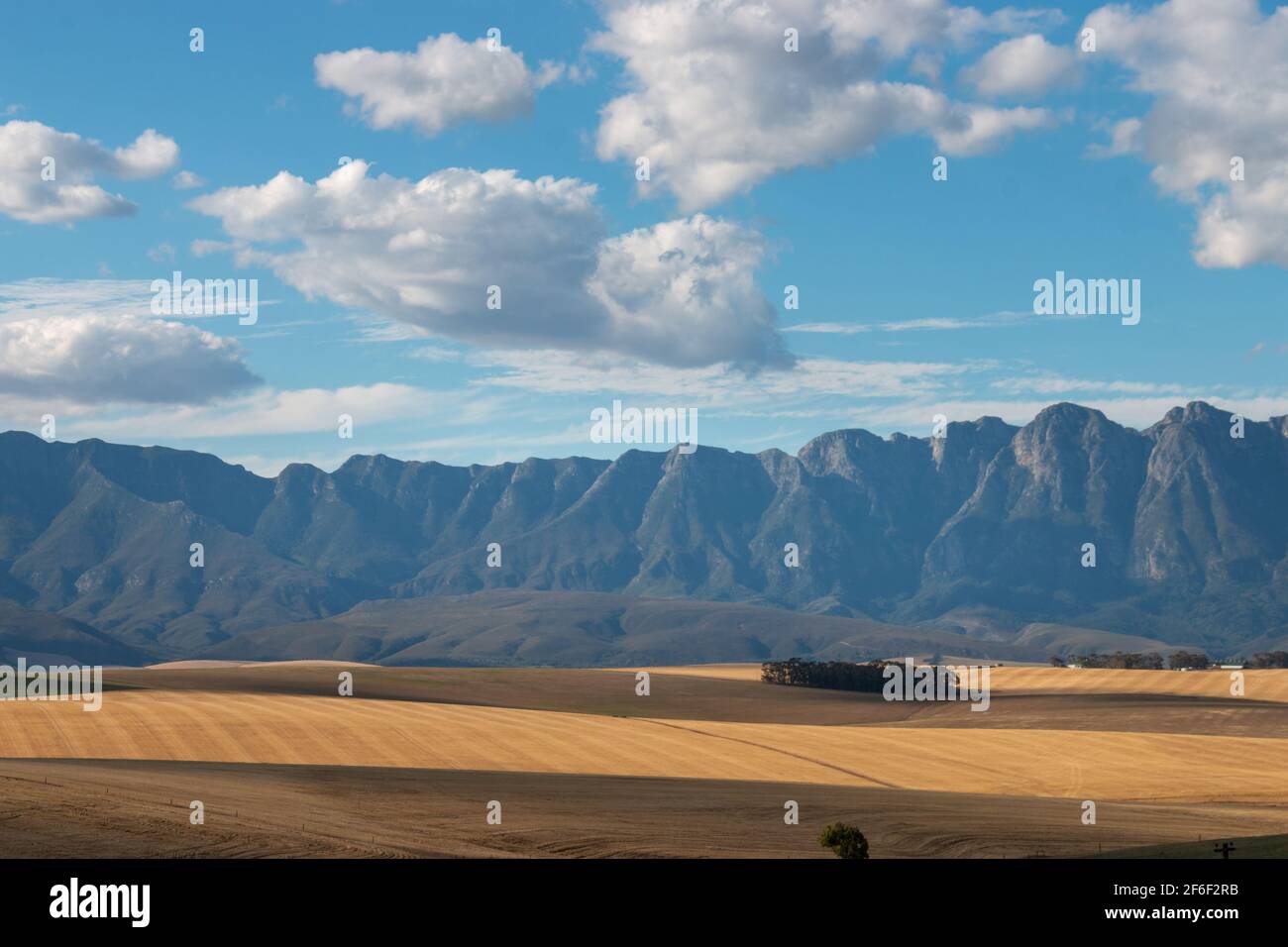 Scenic view to Riviersonderend Mountains and landscape at Overberg district, South Africa against sky Stock Photo
