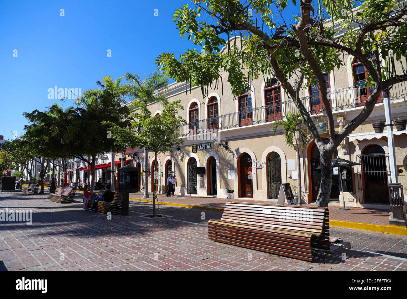 Machado Square, Plazuela Machado, Houses and old colonial buildings in