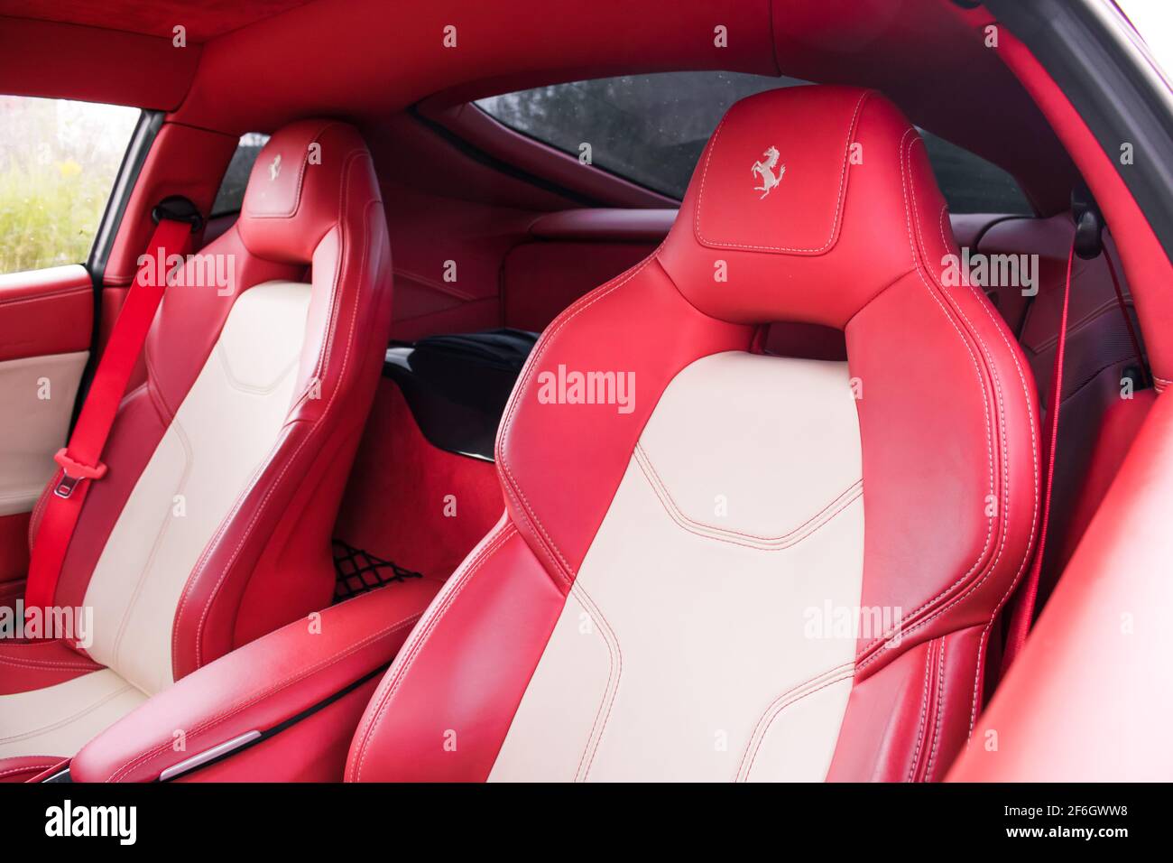 Ferrari F12 High Resolution Stock Photography And Images Alamy Ferrari F12 High Resolution Stock Photography And Images Alamy