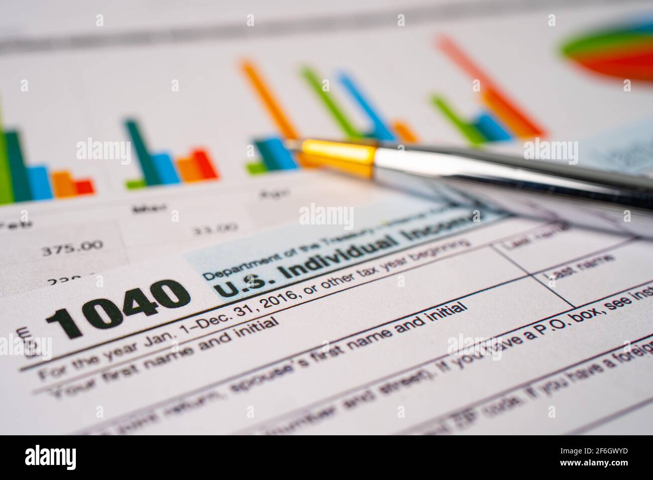 1040 2020 Tax Form High Resolution Stock Photography and Images - Alamy